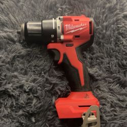 Milwaukee M18 18V Lithium-Ion Brushless 