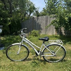 Schwinn Discover Bike Women’s  