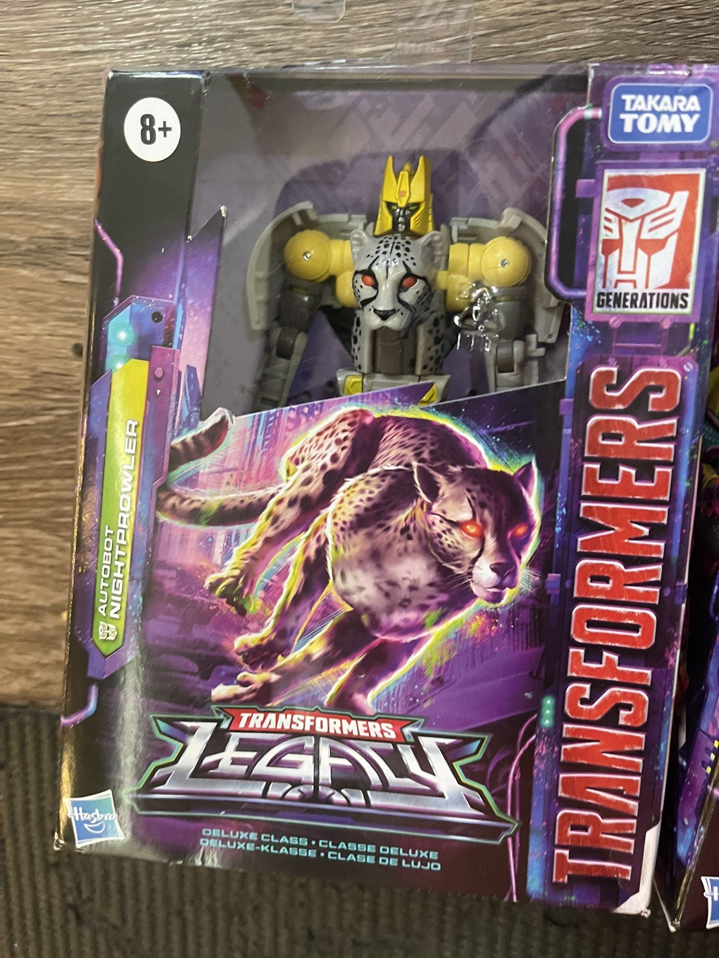 Transformers Legacy autobot Night Prowler 6inch figure