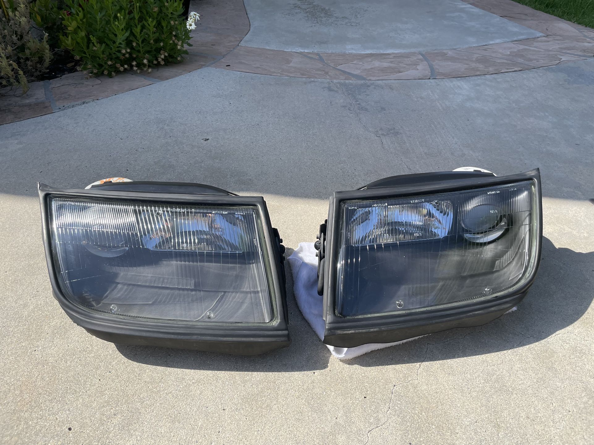 Nissan 300ZX Z32 Headlights for Sale in Aliso Viejo, CA OfferUp