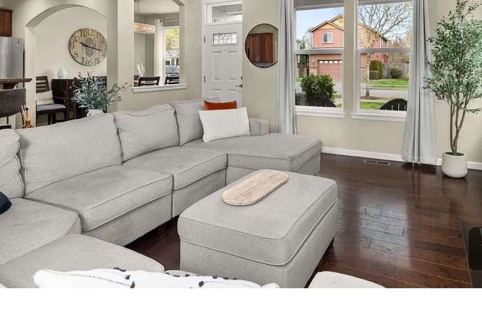 Sectional Sofa And Ottoman