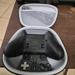OEM Microsoft Xbox Elite Wireless Controller Elite Series 2 for Xbox One With Case