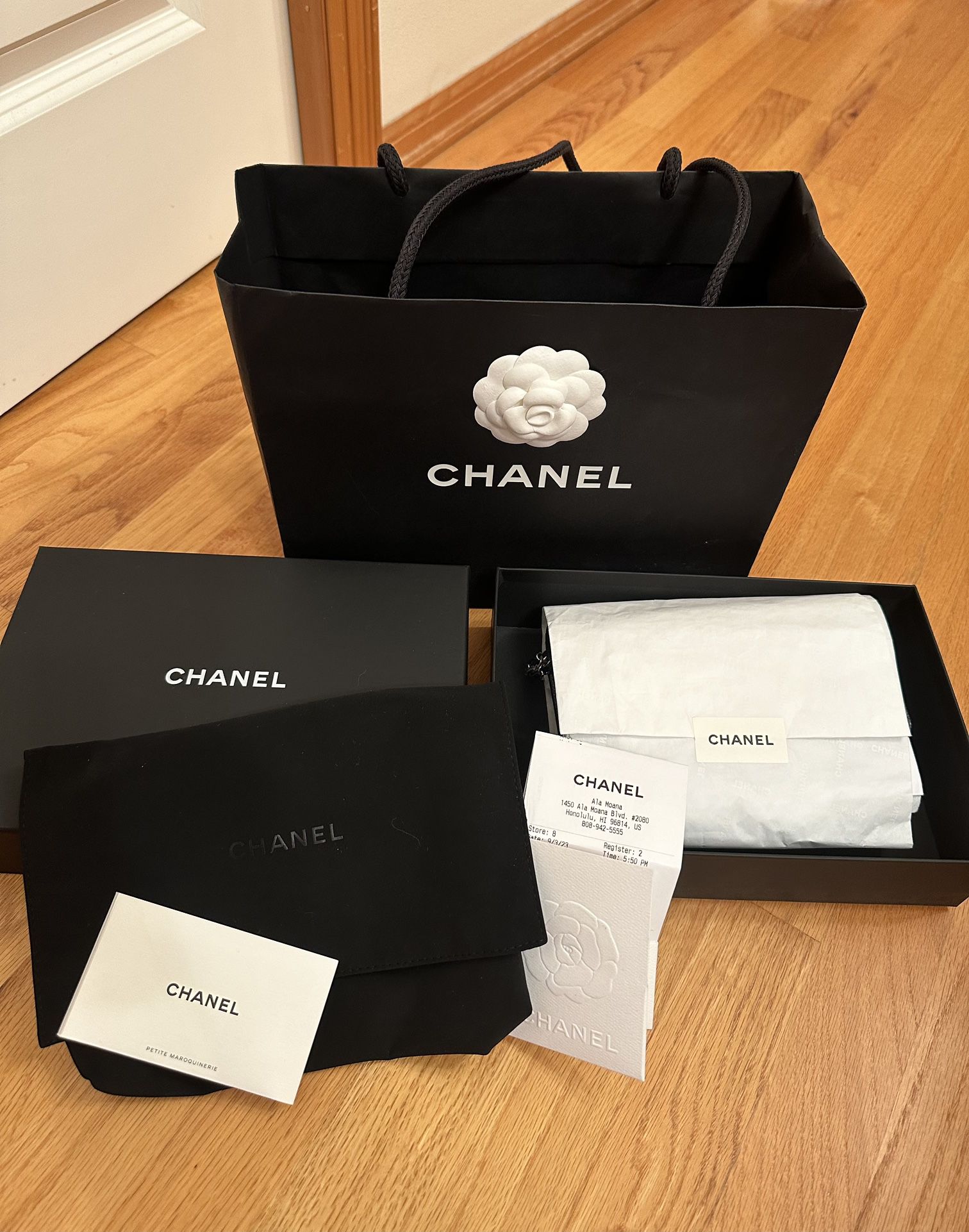 Chanel Classic Wallet On Chain 
