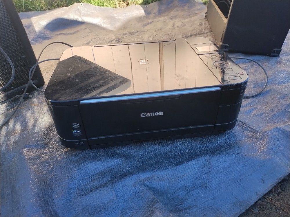 Canon PIXMA MG5220 Wireless Inkjet Photo All-in-One Printer