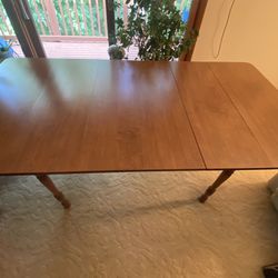 Tell City Drop Leaf  Dining Table THANKSGIVING READY!