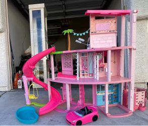 Barbie Dreamhouse 3-Story Dollhouse with Accessories