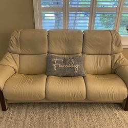 Greenbaum Stressless High Back 3 Seater Leather Couch