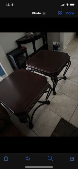 Coffee Tables Like New