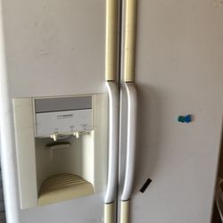 FRIGIDARIE SIDE BY SIDE