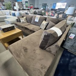 Customizable Sofa Chaise 🤎 Multiple Colors Available ✨