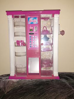 Barbie Accessory Machine