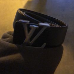 Black & Silver LV-Style Belt – 90cm