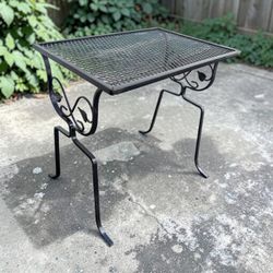 Black Metal Wrought Iron Plant Stand Outdoor Table 20.5x14.5x20.5in