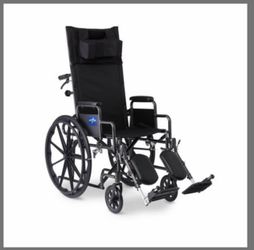 Medline Reclining Wheelchair, Desk-Length Arms And Elevating Leg Rests, 20" X 18" Seat (W X D)
