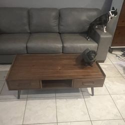 Couch And Coffee Table 
