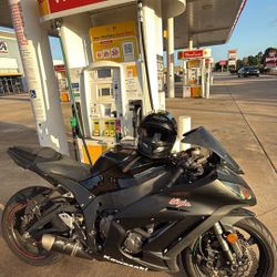 2011 Zx10r