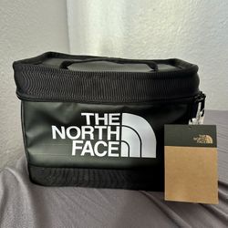 The North Face Base camp Voyager Lunchbag