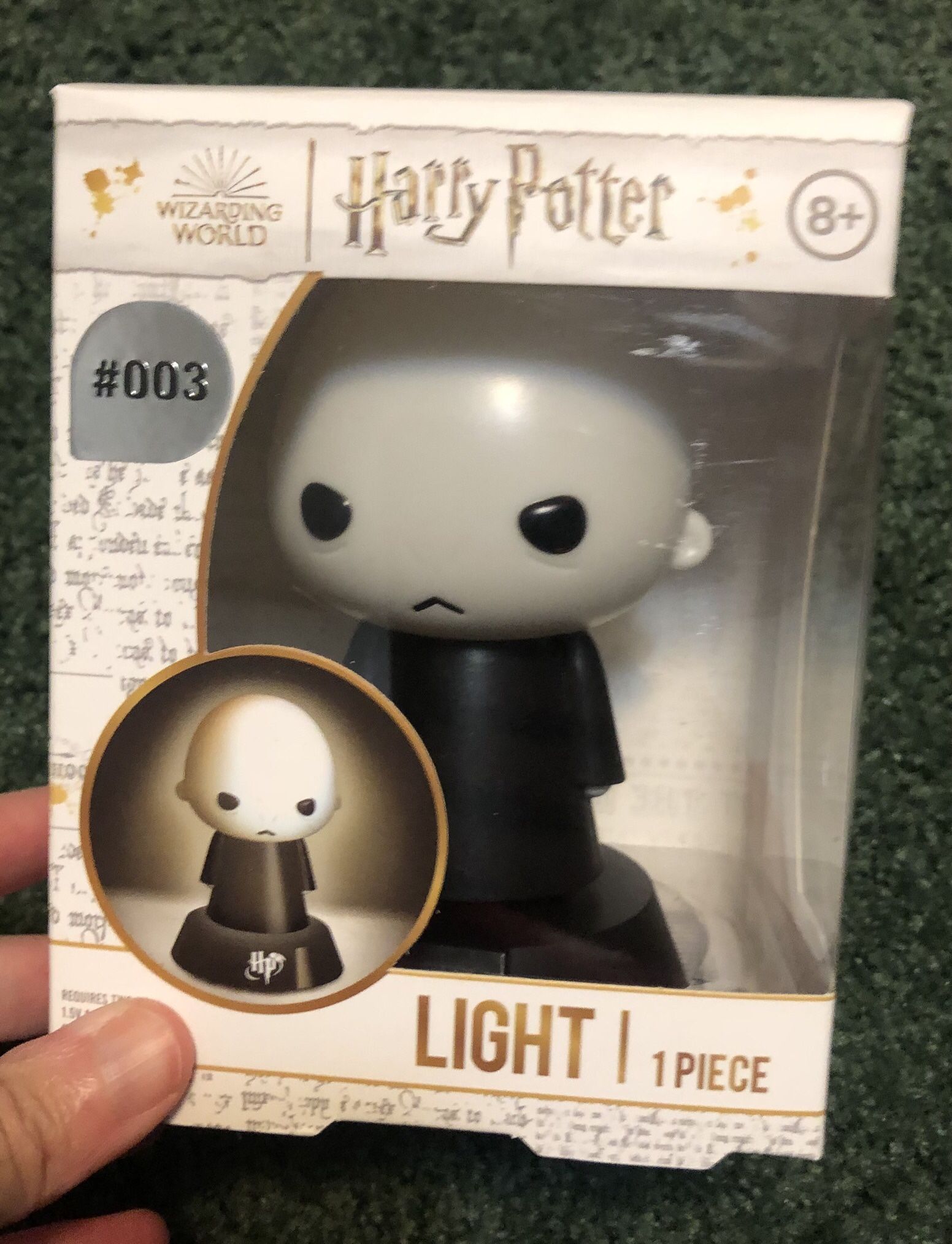 HARRY POTTER VOLDEMORT LIGHT NEW