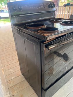 Black Electric Range Stove with Coil Burners