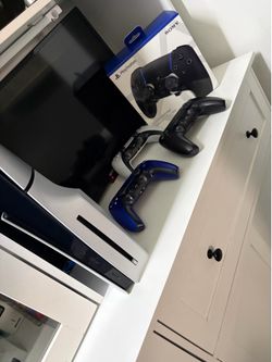 Play station