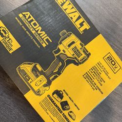 DeWalt 1/4" impact driver 