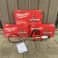 Milwaukee M12 Cordless Grease Gun (Tool Only) Model 2446-20