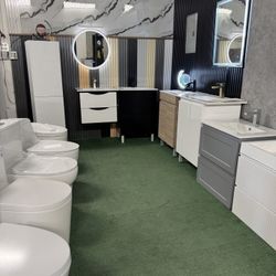 Bathroom Vanity - Toilet - Mirror 