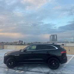 2019 Jaguar F-Pace