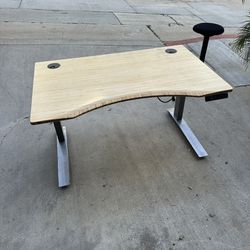 FULLY Jarvis bamboo Standing Desk 48’ X 30’