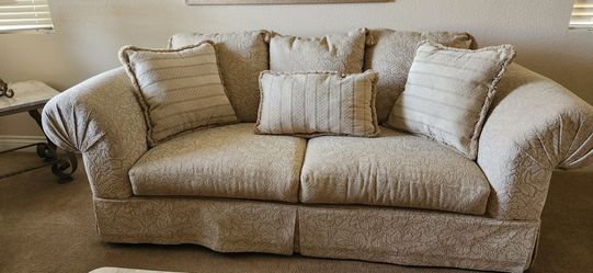 Sofa Set