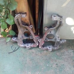 02 Dodge Ram 1500 Steering Knuckles  Aluminum