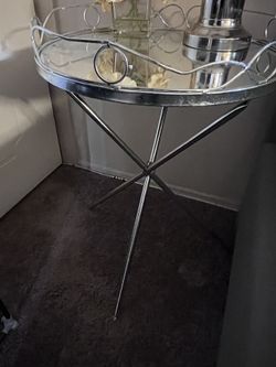 Accent Table