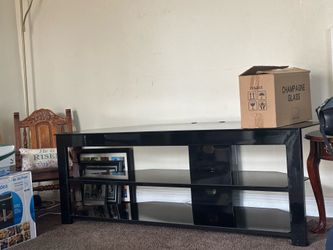 Tv stand MUST GO!!!