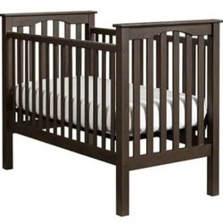 Pottery Barn Kids Kendall Crib