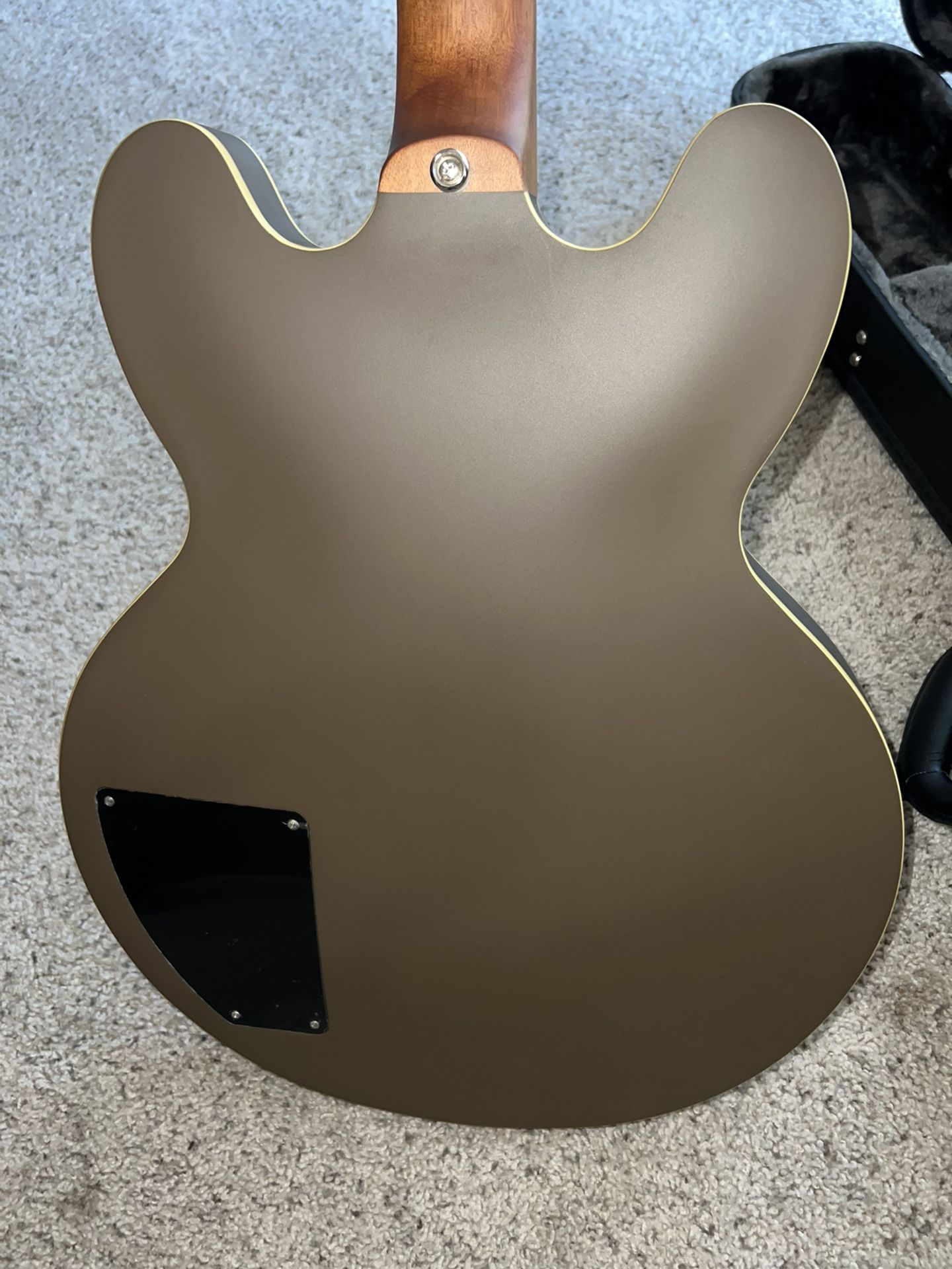 Tom Delonge Signature Epiphone ES-333 Guitar Blink-182 for