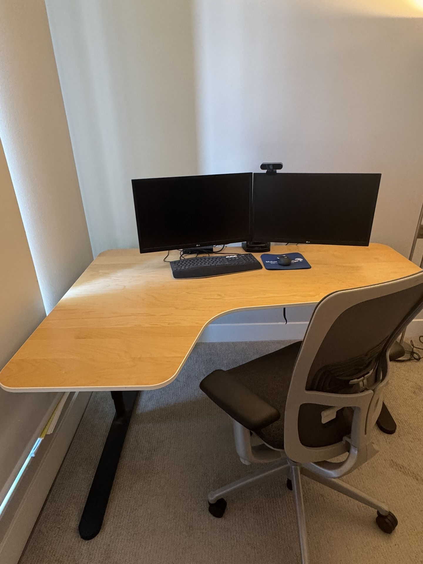 Modern Ikea Corner Desk