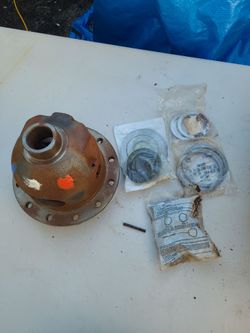 Spicer 707216-1X Differential Case Kit Rear For Ford E-350 Super Duty 1(contact info removed)