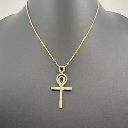 14kt Yellow Gold Filled Vintage Key Of Life Ankh 2.34ct TCW Pendant