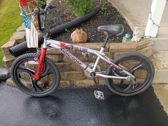 Mongoose Powermatic 20 inch bike