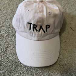 TRAP HAT