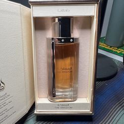 Lattafa The Kingdom  Perfume