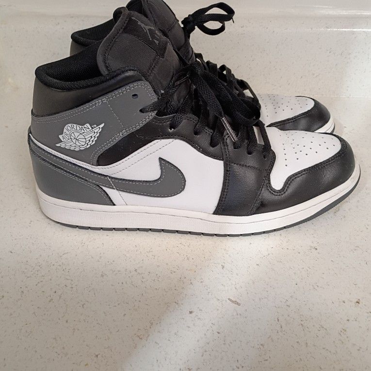 Nike Retro Air Jordan 1"s