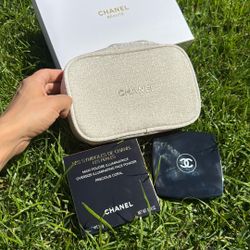 Chanel Makeup Gift Set Regalos Mujer AMAZING New In Box MSRP $300