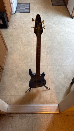 Bass Rogue electric