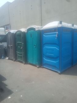 Portable restroom