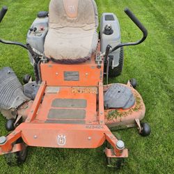 Zero Turn Riding Lawnmower 