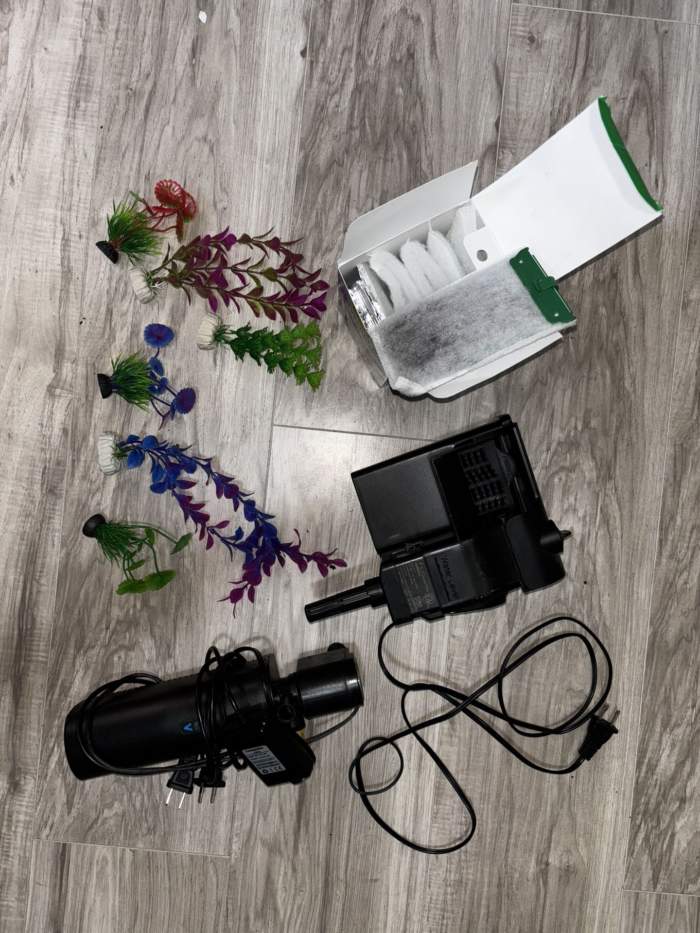 Fish Tank Decor & Filters