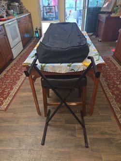 Keyboard stand and case