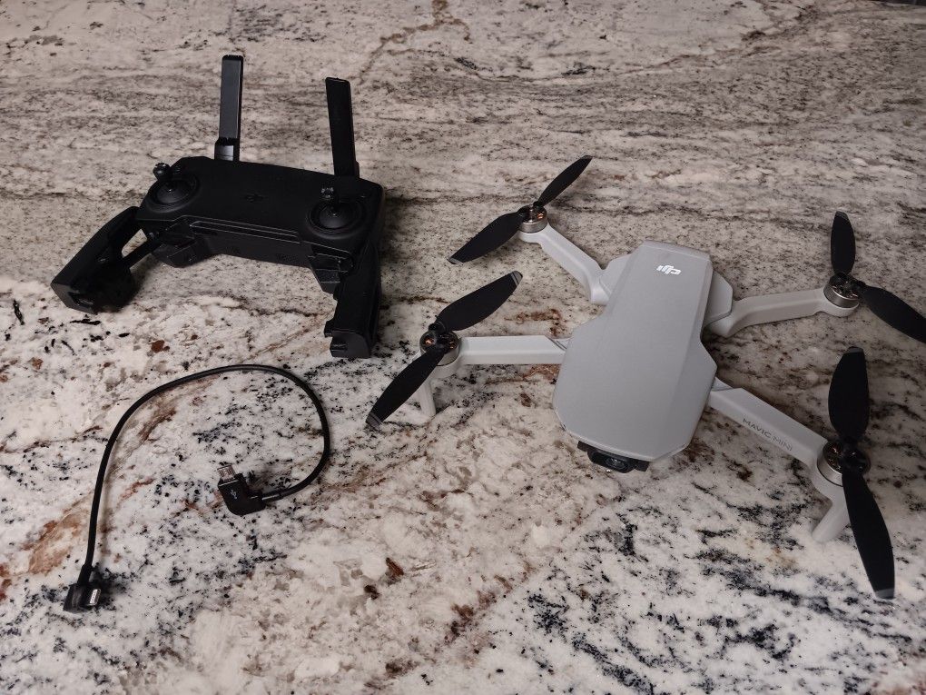 . DJI Mavic Mini Just Like Brand New No Issues Flies Perfect 150 Very Very Firm
