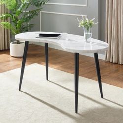Loma Oval Writing Desk